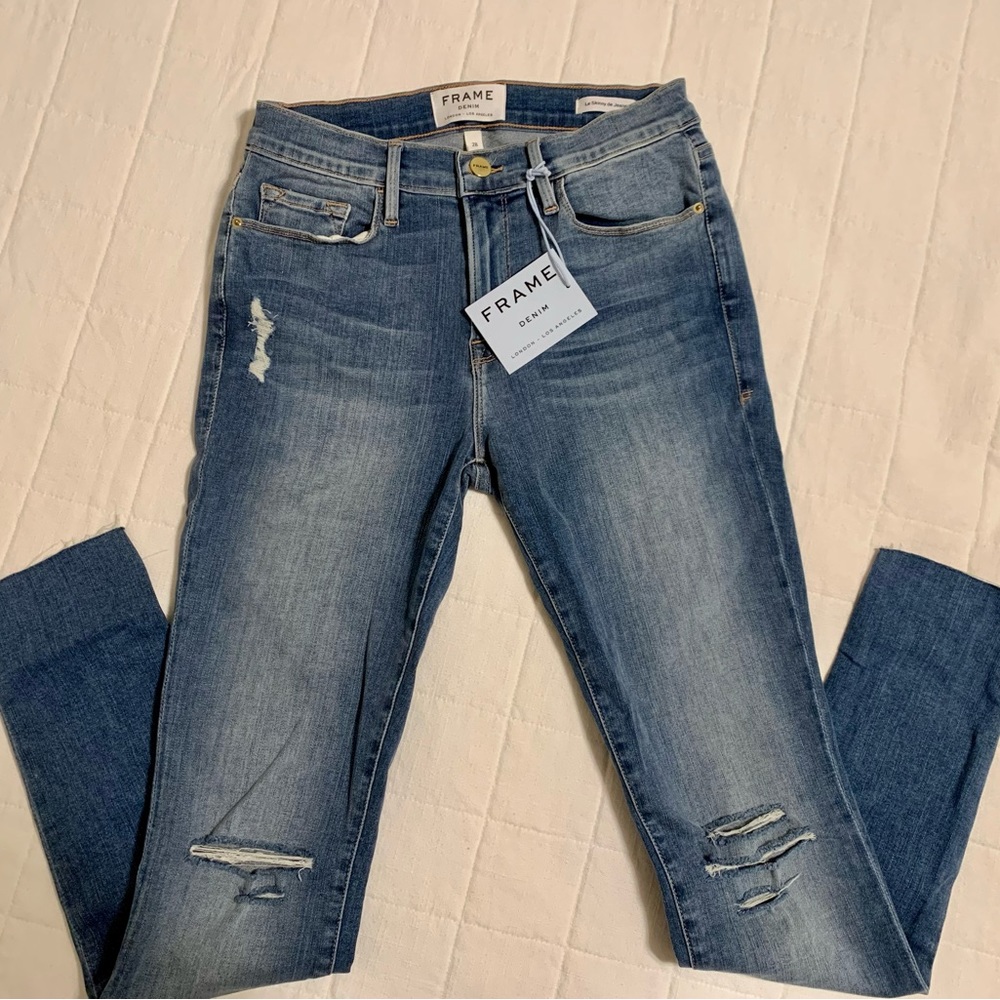 NWT Frame Le Skinny de Jeanne 28